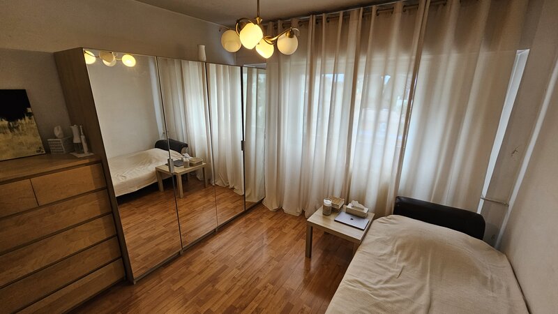 Floreasca, Radu Beller, vis a vis parc Floreasca.